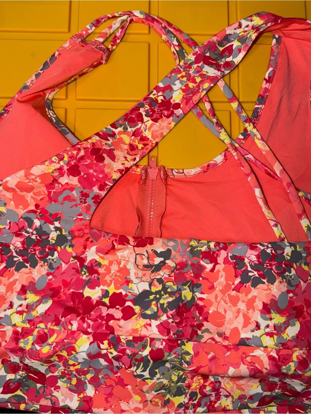 Active USA vibrant floral